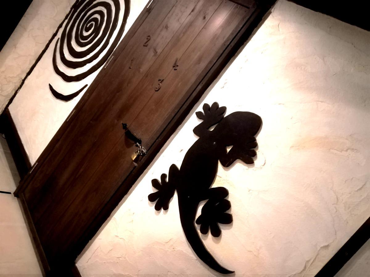 Taketomijima Guesthouse And Je Taime المظهر الخارجي الصورة
